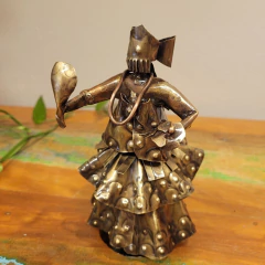 Escultura Metálica Orixás - Oxum M - 15cm - ARUH  Arte | Decor | Artesanato