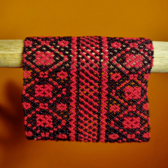 Bracelete Indígena Elástica em Miçangas - Etnia Waurá - Mod. 3