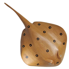 Arraia Marchetada em Madeira Mirá Tauá 16cm - Etnia Baré - comprar online