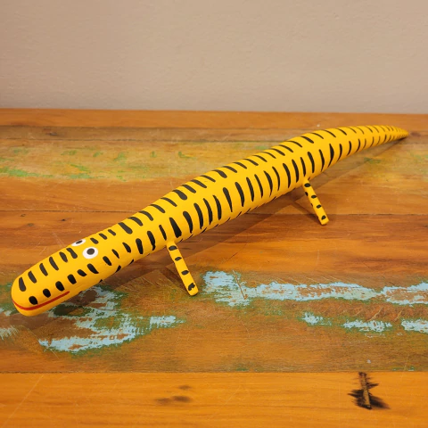 Lagarto Madeira Ilha do Ferro M - Amarelo e preto - comprar online