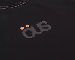 CAMISETA SEMI LOGO PRETA 3 na internet