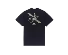 CAMISETA SATURNO PRETO na internet
