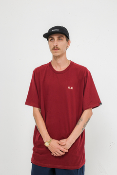 TEE BOTANIC LOGO RED - comprar online