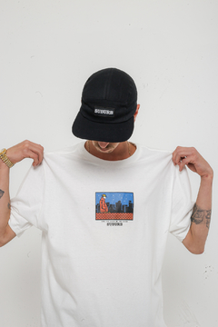 TEE NIGHT RUN OFF WHITE na internet