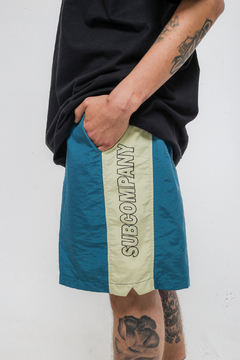 SHORT CARGO VERTICAL BRAND - EUPHORIA STORE