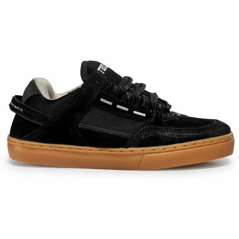 TENIS TESLA COIL BLACK GUM