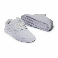 TENIS TESLA TG 02 ALL WHITE na internet