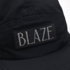 5 PANEL BLAZE BLACK na internet