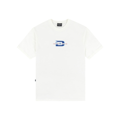 DSTRB JEANS TEE IN OFF WHITE