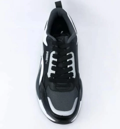 X RAY 2 SQUARE na internet