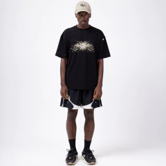CAMISETA REGULAR “PULSE” PRETA na internet