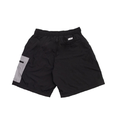 SHORTS ESSENTIAL BLACK na internet