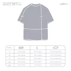 CAMISETA REGULAR PERSPECTIVE VERDE na internet