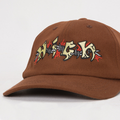 POLO HAT BRUTAL BROWN na internet