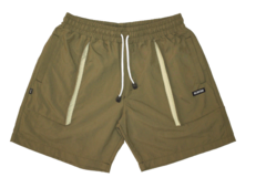SHORT OUTSIDE
