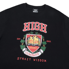 TEE UNIVERSITY BLACK na internet