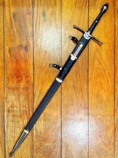 Espada Strider Aragorn com Bainha e Faca na internet