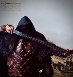 Espada Rei Ragnar Vikings com Expositor de Parede - OLordNerd