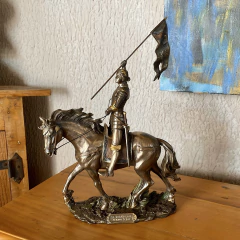 Estátua Joana D’arc Veronese Design - loja online