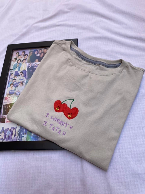 Cropped - I cherry V Tata V - comprar online