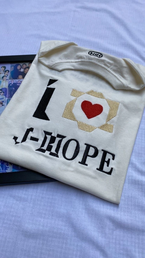 Camisa 2B I ❤️ - Jhope Tour - comprar online