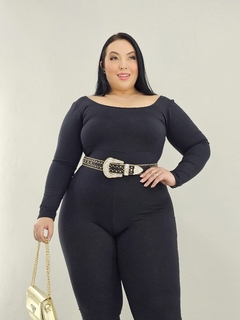 Macacão Plus Size Poliana na internet