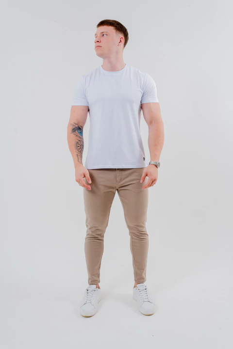 CALÇA SKINNY BÁSICA AVELÃ OF:117 - comprar online