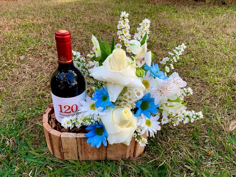 ARRANJO Flor azul e vinho
