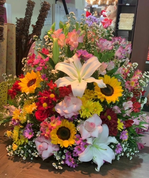 Arranjo para Púlpito Flores Mistas