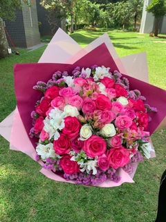 Buquê 40 rosas cor de rosa