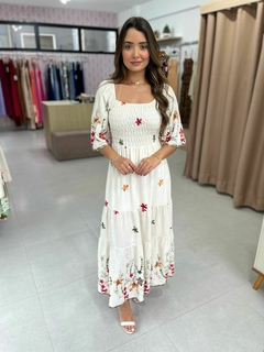 Vestido Mariana na internet