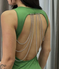 Vestido verde en internet