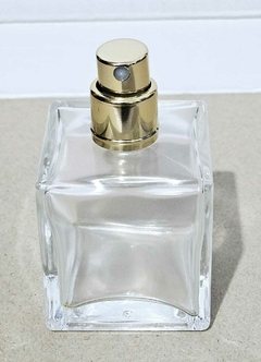 FRASCO DE VIDRO DE 50 ML COM TAMPA E VALVULA. - Prime Decants