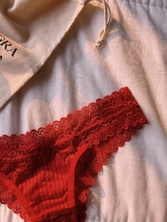 Calcinha Lu Vermelha - ALEGRA MODA ÍNTIMA