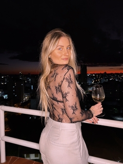 Body Debora