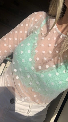 Camisa Tule Poa na internet