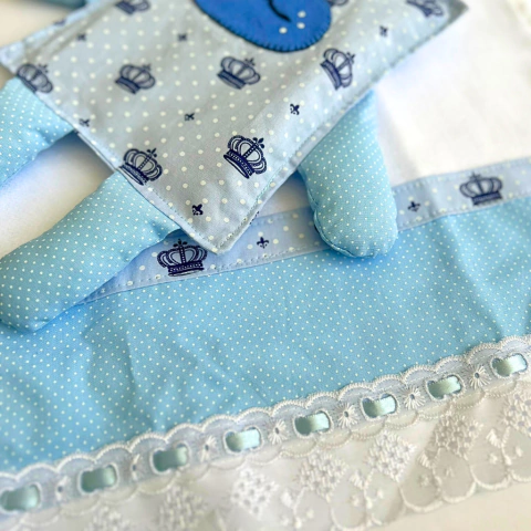 Kit Bebê 4 Peças Ursinho – Fraldinha de boca, Almofadinha de Ervas, Babador Bandana, Toalhinha de Boca - comprar online