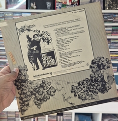 LP THE SECRET OF SANTA VITTORIA - ORIGINAL MOTION PICTURE SCORE na internet