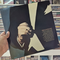 LP WAYNE KING - THIS IS WAYNE KING na internet