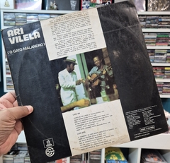 LP ARI VILELA - DO CAFÉ DA LAPA À TABERNA DA GLÓRIA (1935 - 1973) na internet
