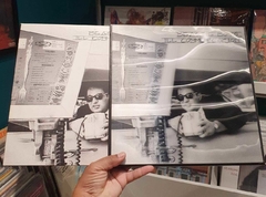BOX BEASTIE BOYS - ILL COMMUNICATION (LIMITED COLLECTOR'S EDITION 3 LPS) - comprar online