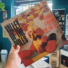 LP THE YOUNG LOVERS - VALLEY OF THE DOLLS