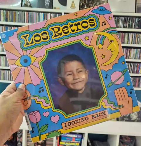 LP LOS RETROS - LOOKING BACK