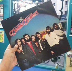 LP THE DOOBIE BROTHERS - ONE STEP CLOSER