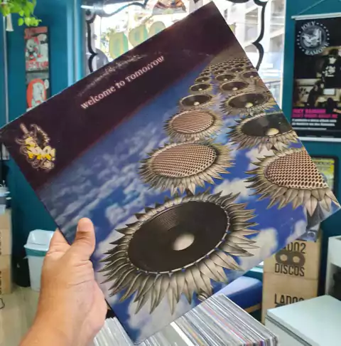 LP SNAP! - WELCOME TO TOMORROW