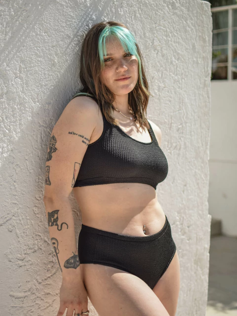 MALLA TOP CANARIAS NEGRA - comprar online