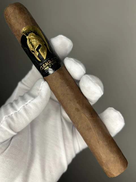 Charuto Man O' War Armada - comprar online