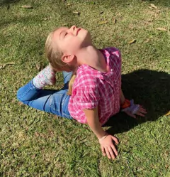 DESCARGABLE - Yogui Juego Español - Juegos Multiverso