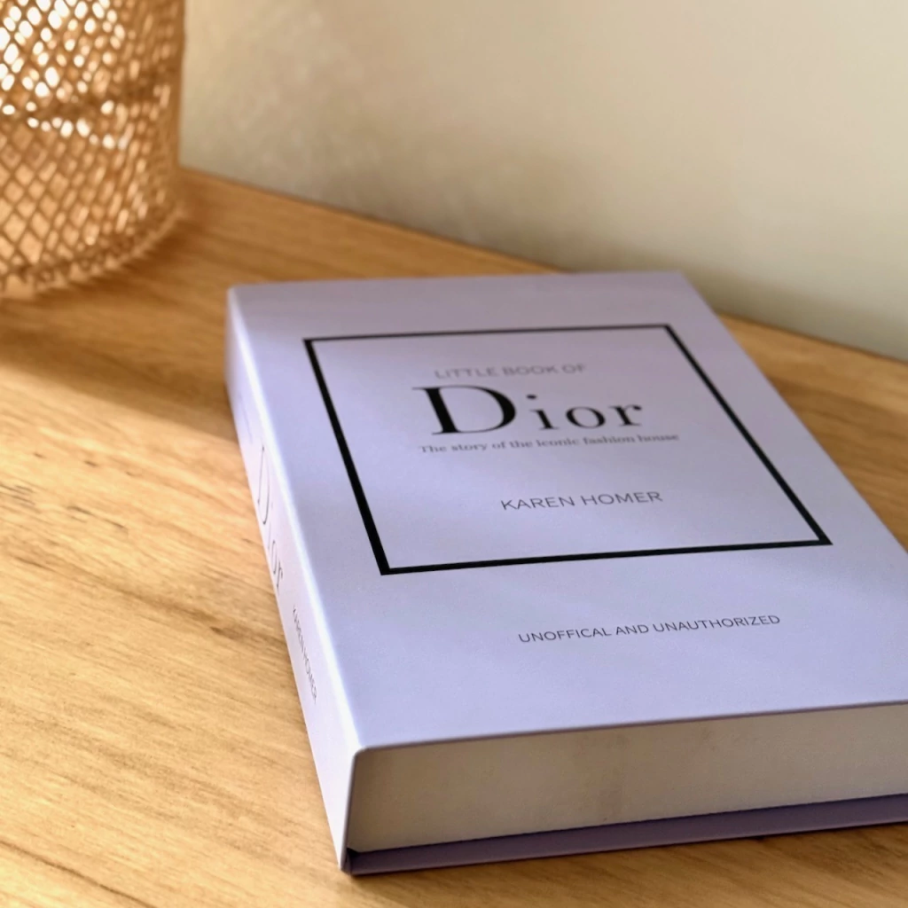 Libro Tapa Decorativa Dior