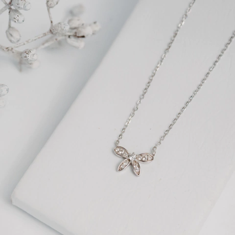 Colar Laço Cravejado 40cm + 4cm de Extensor Prata 925